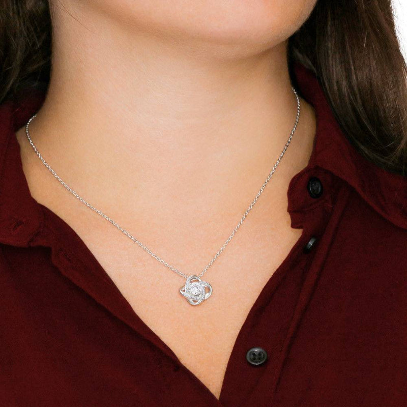 Sophisticated Crystal Pendant Necklace For Mom